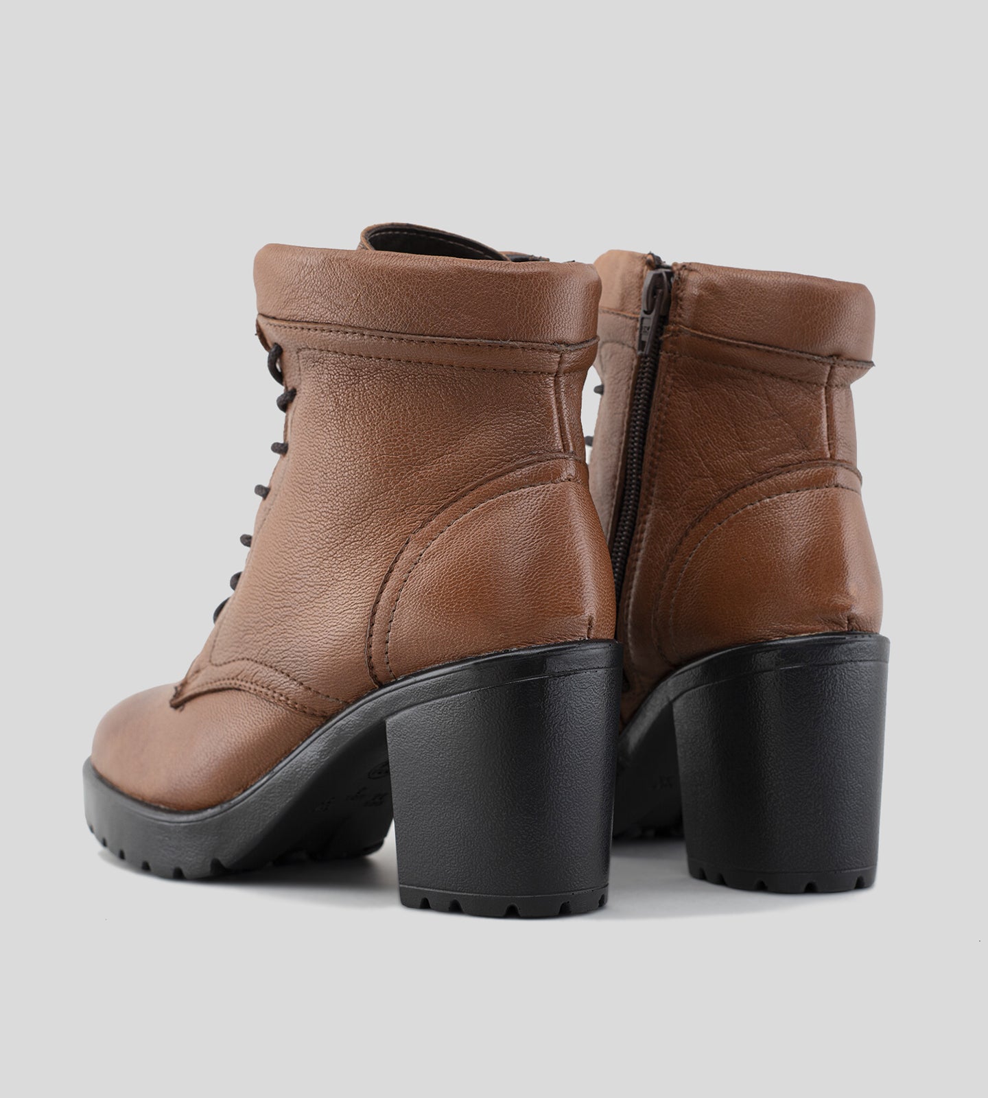Coturno Couro Marrom