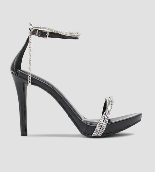 Sandália de festa preta com salto alto de 10cm, meia pata para mais conforto, tiras de strass nos dedos e tornozeleira com strass delicado, ideal para eventos e ocasiões especiais.
