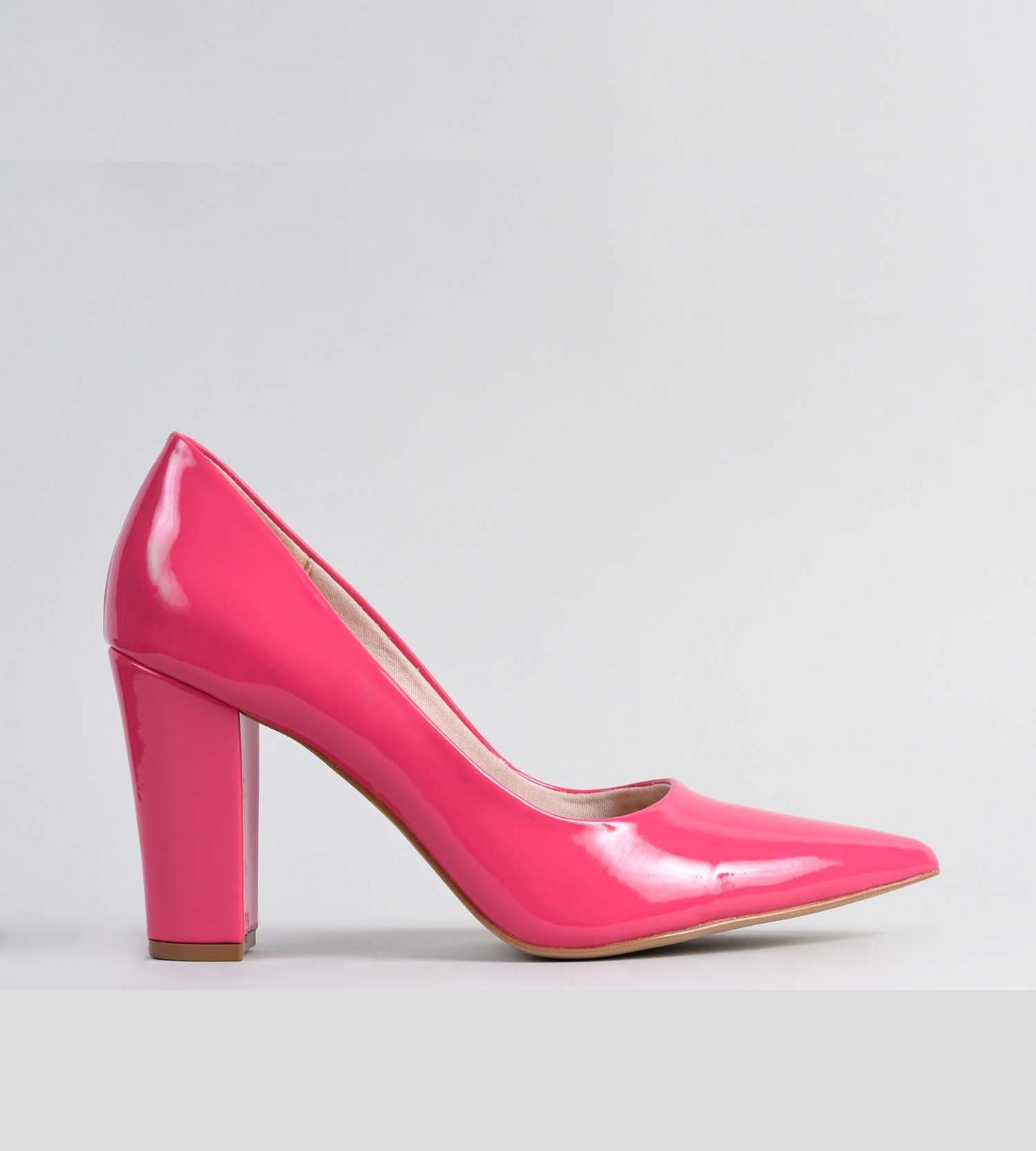 Scarpin Verniz Rosa CBK