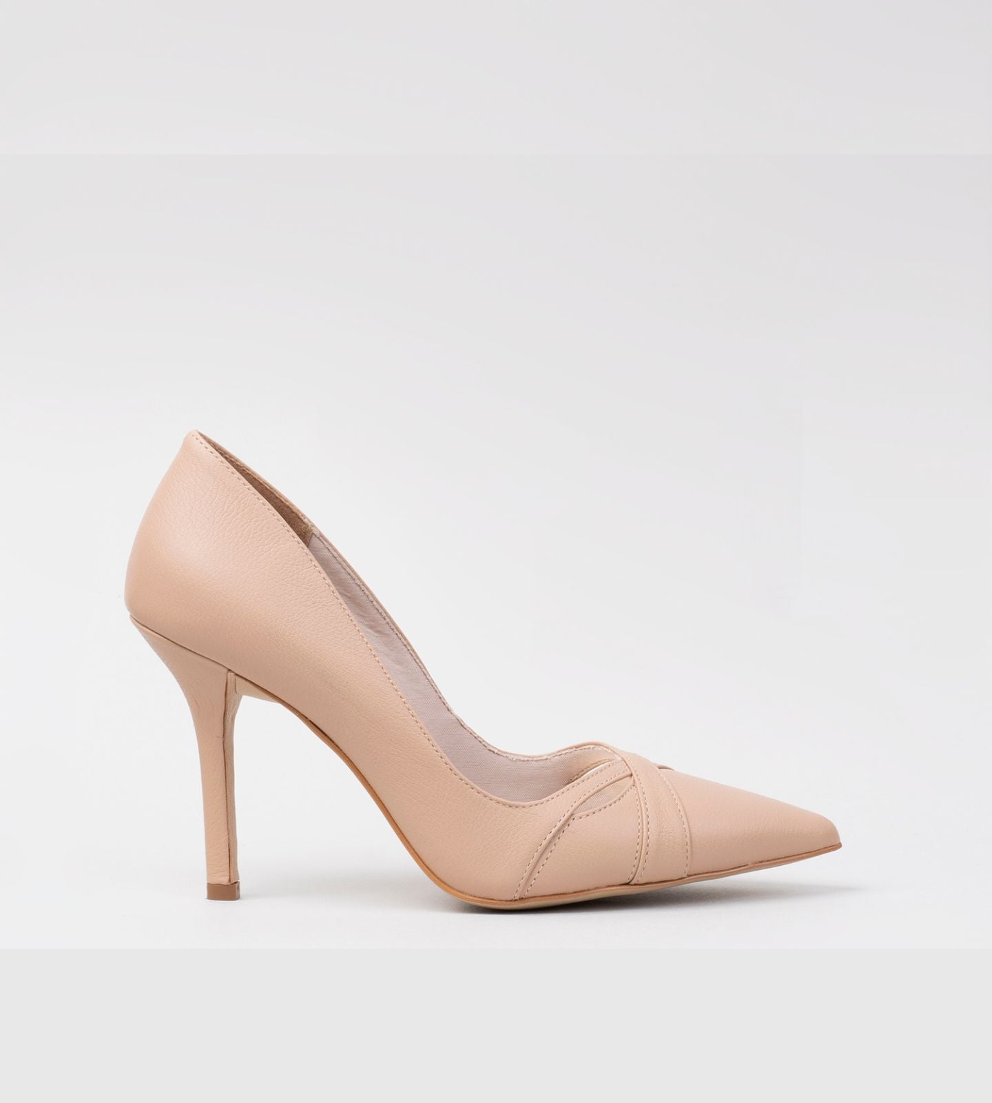 Scarpin couro hot sale nude