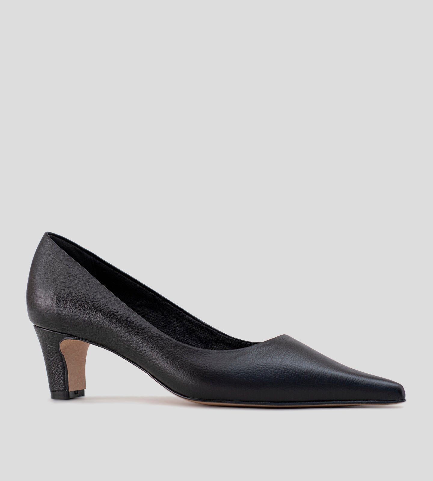 Scarpin Bico Alongado Couro Preto