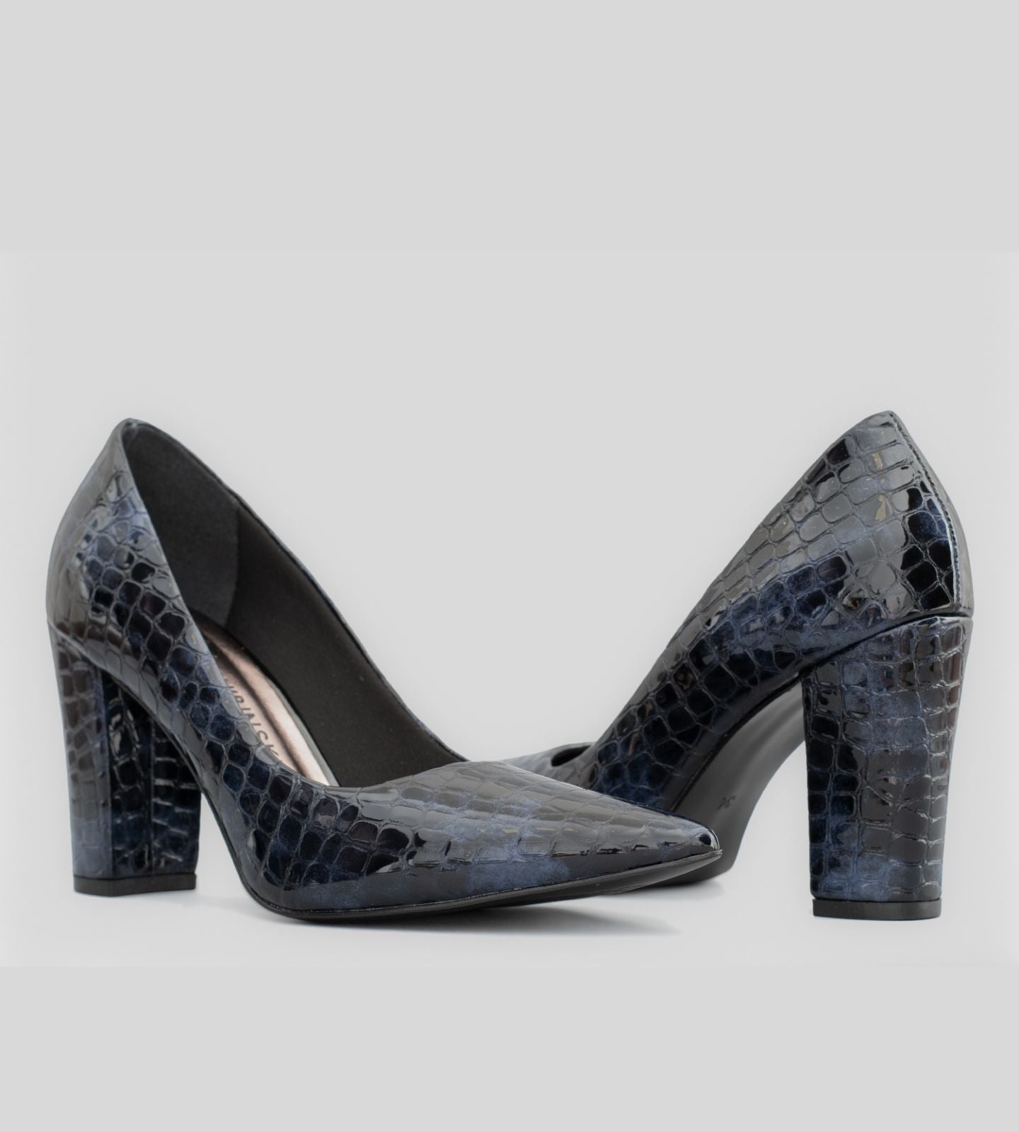 Scarpin Couro Verniz Croco Azul Marinho CBK