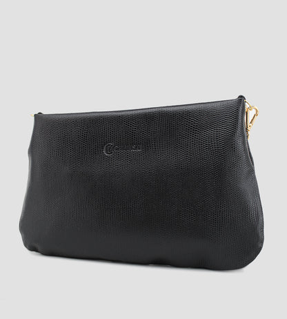 Bolsa feminina em couro preto com nó frontal, corrente dourada e alça ajustável removível.