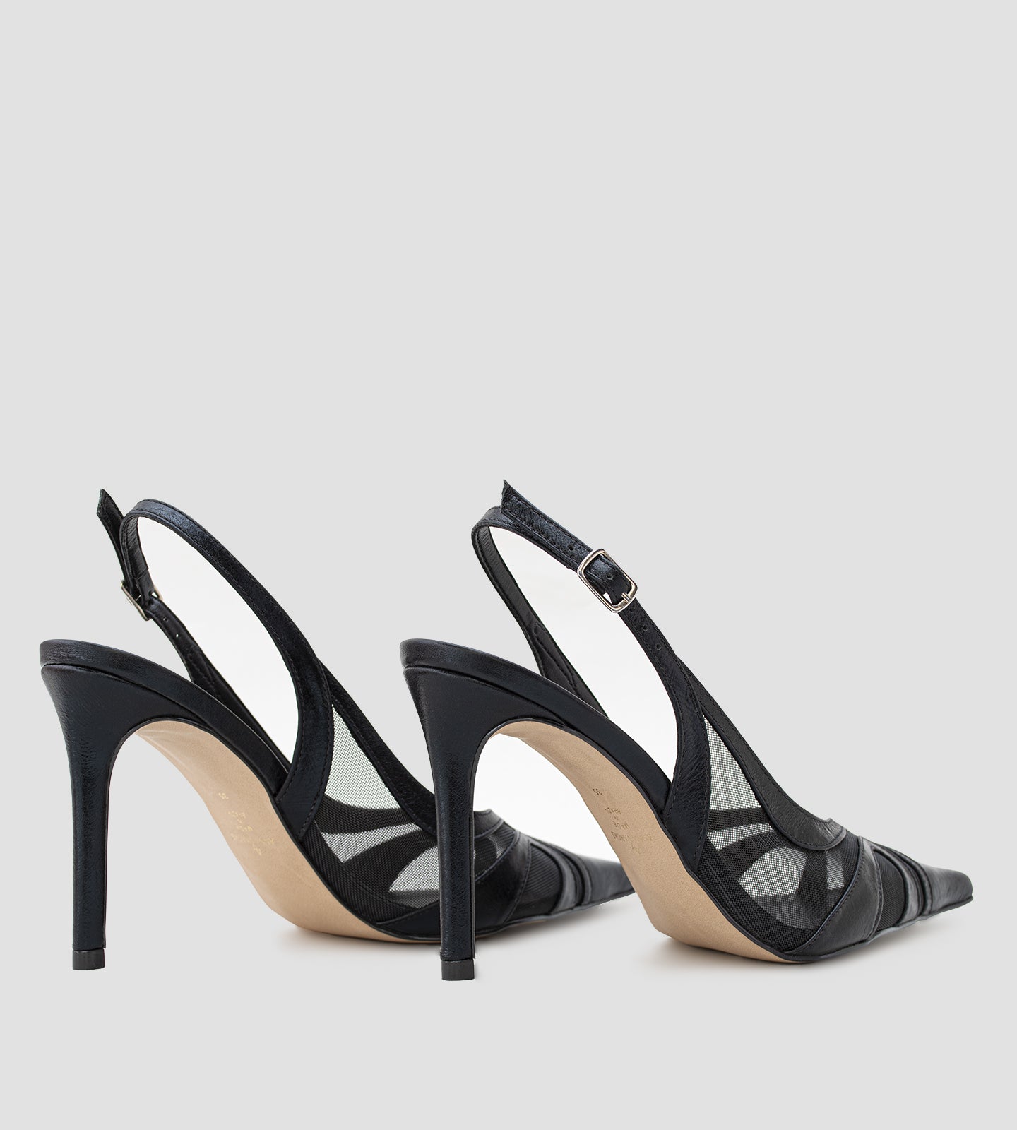 Scarpin Slingback Couro Detalhes de Tela Preto