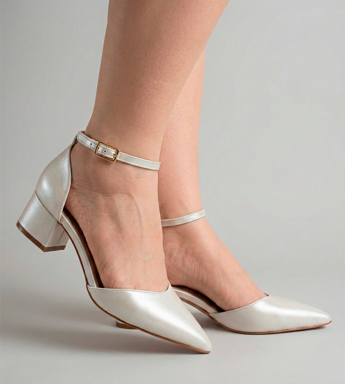 Scarpin Noiva Couro Perolado Off White