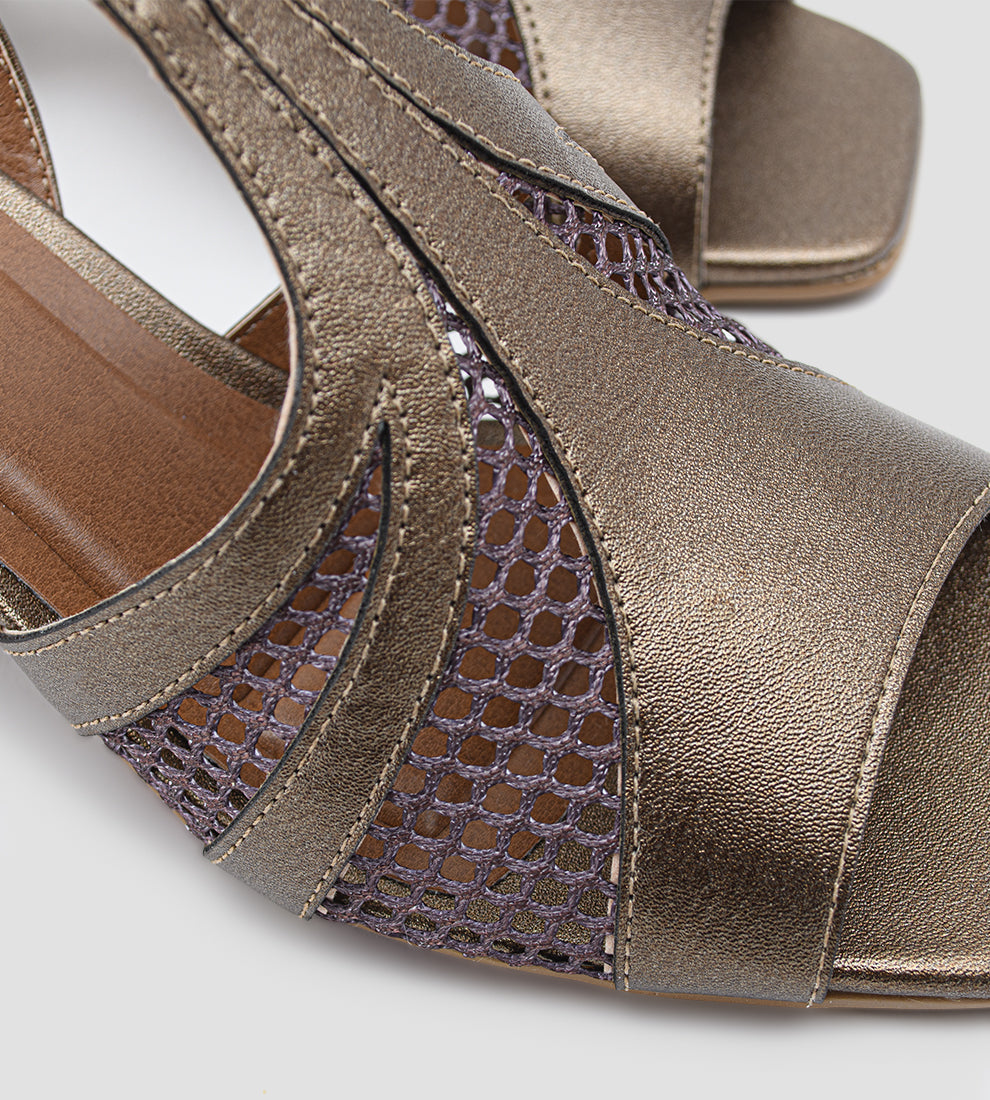 sandália festa prata velho feminina com tela vazada e salto bloco médio