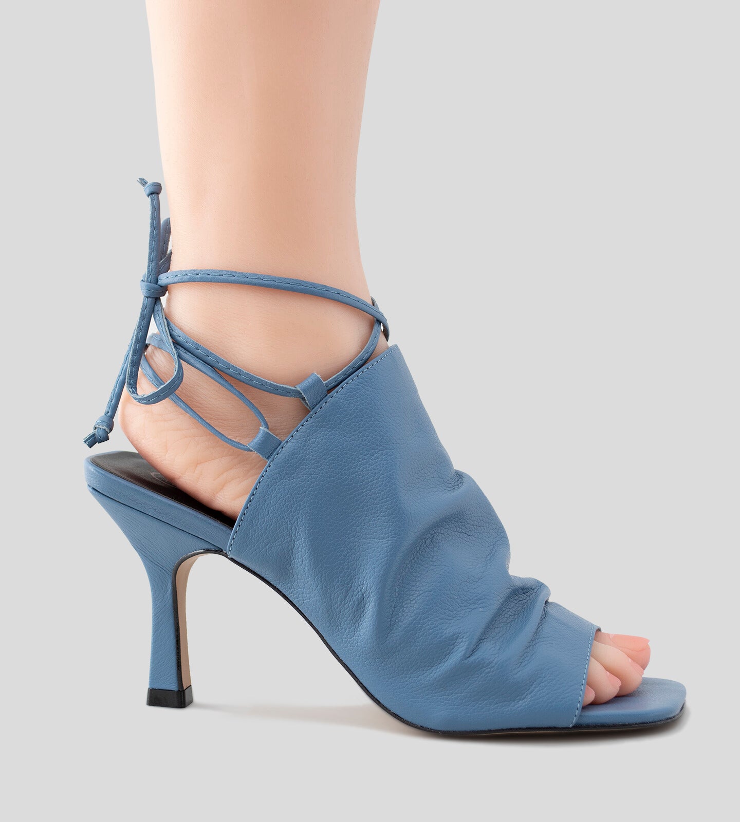 Ankle Boot de Amarrar Couro Azul