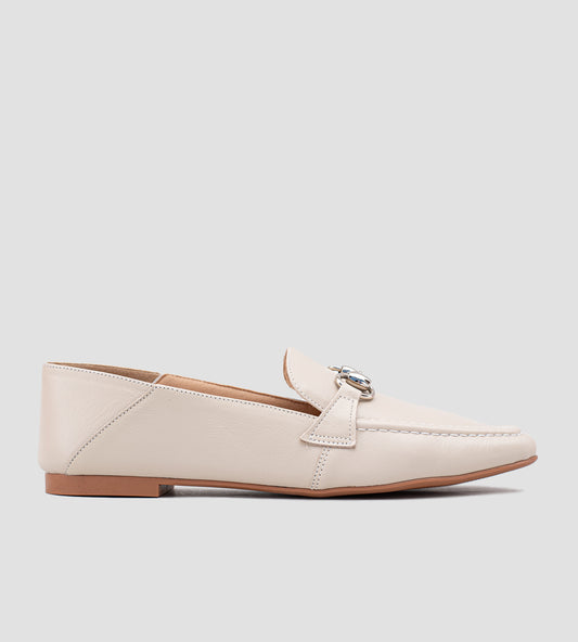 Sapato Loafer Mocassim Couro Nude