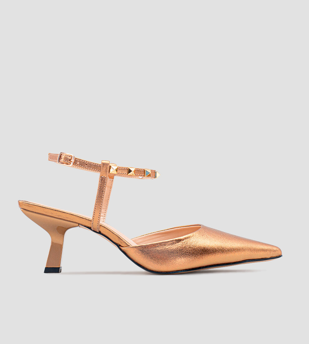 Scarpin Slingback Kitten Heel Couro Bronze