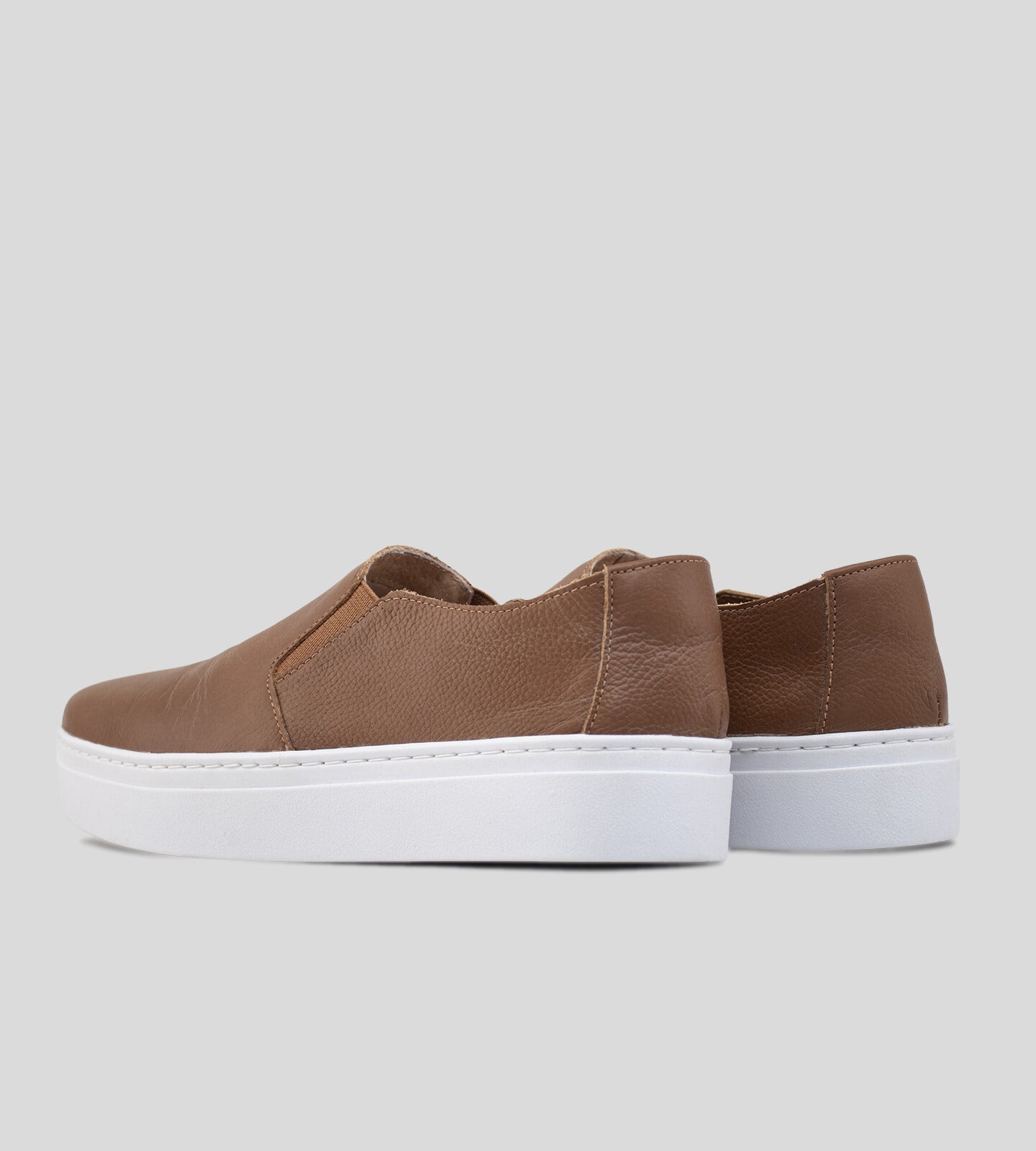 Tênis Slip-on Couro Marrom